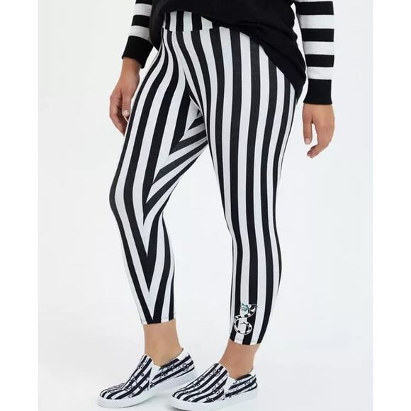 Torrid Beetlejuice Black/White Stripe Leggings size 0 Plus Large - Picture 1 of 6